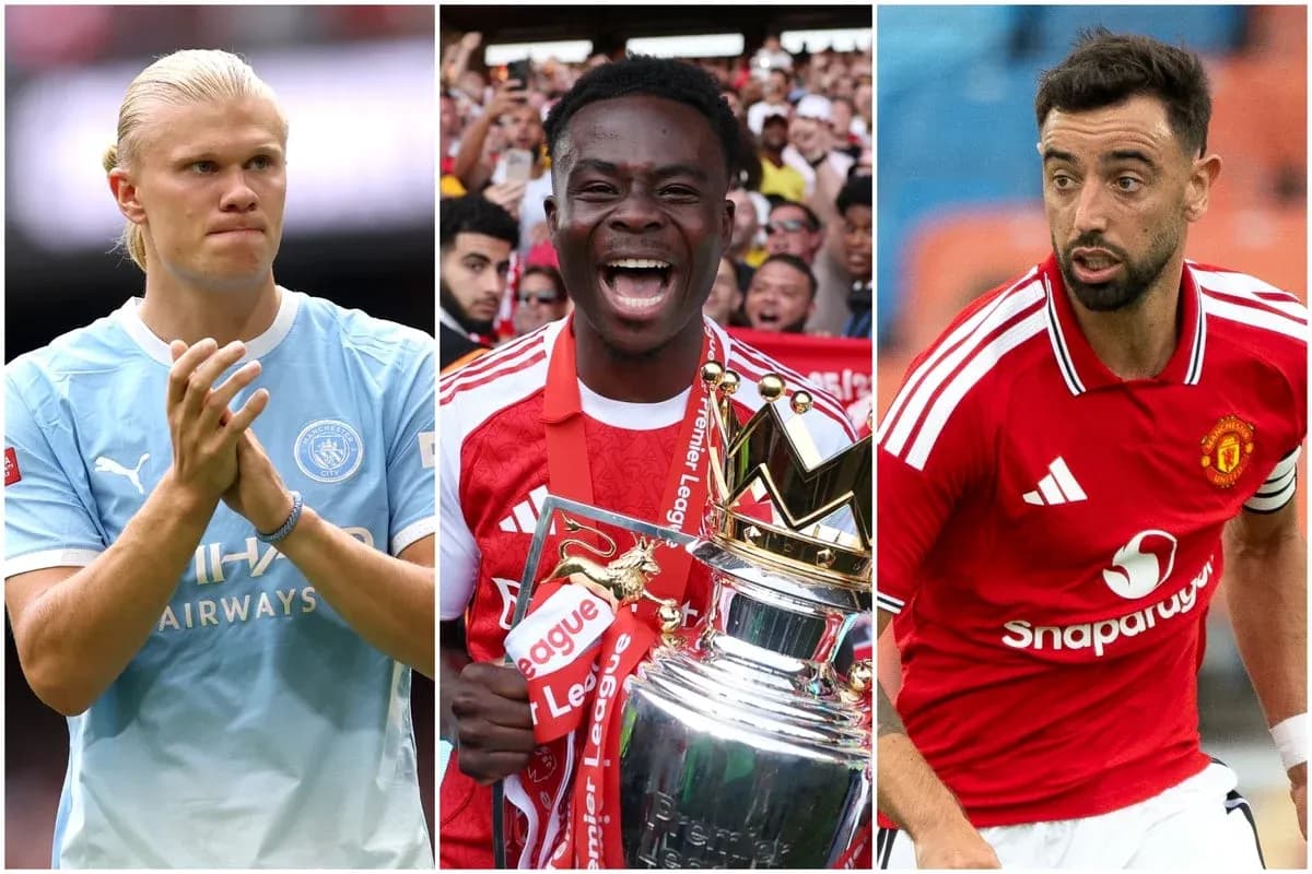 Tres jugadores de fútbol posando en diferentes situaciones Tres jugadores de fútbol posando en diferentes situaciones