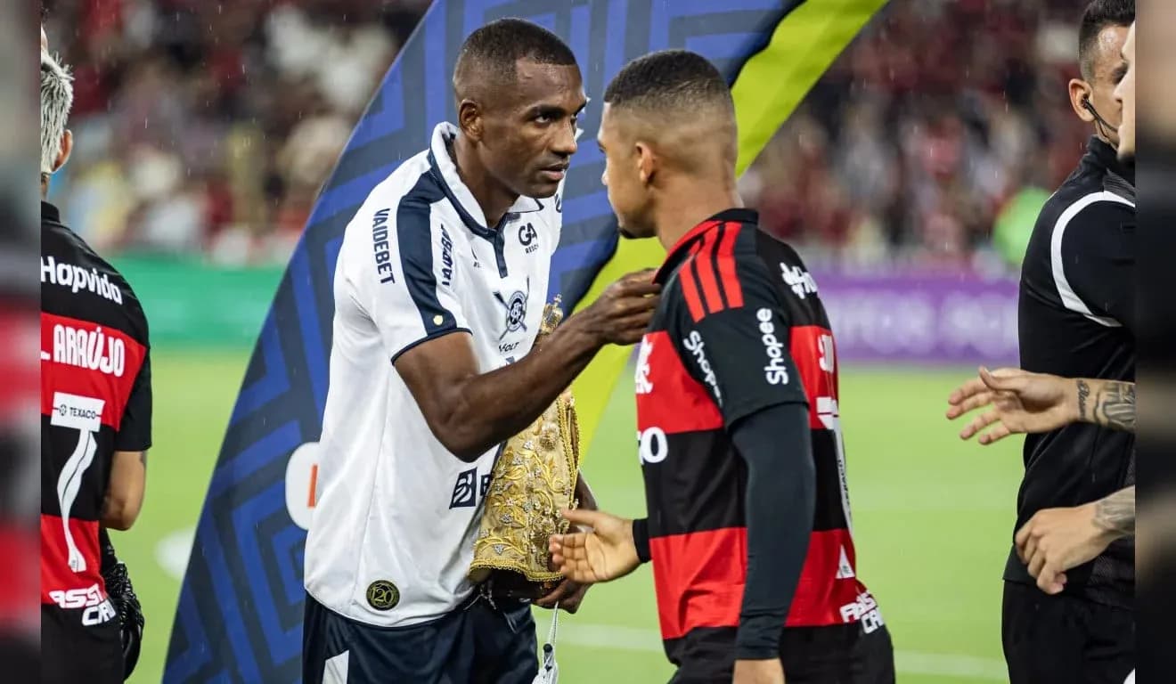 Jugadores de Remo y Flamengo antes del partido Jugadores de Remo y Flamengo antes del partido