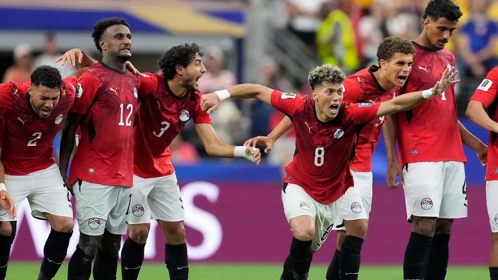 Jugadores de Egipto celebrando un gol en partido Jugadores de Egipto celebrando un gol en partido
