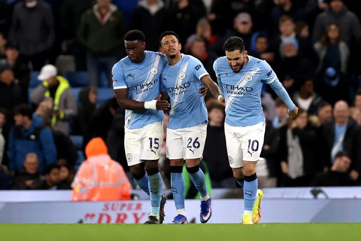 Jugadores del Manchester City celebrando un gol Jugadores del Manchester City celebrando un gol