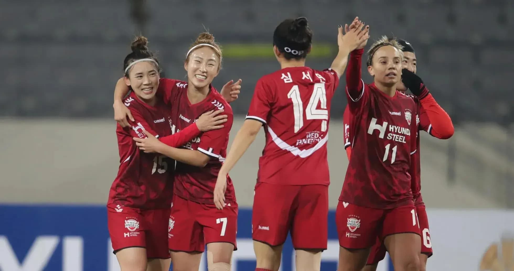 Jugadoras de Suwon FMC celebrando un gol Jugadoras de Suwon FMC celebrando un gol