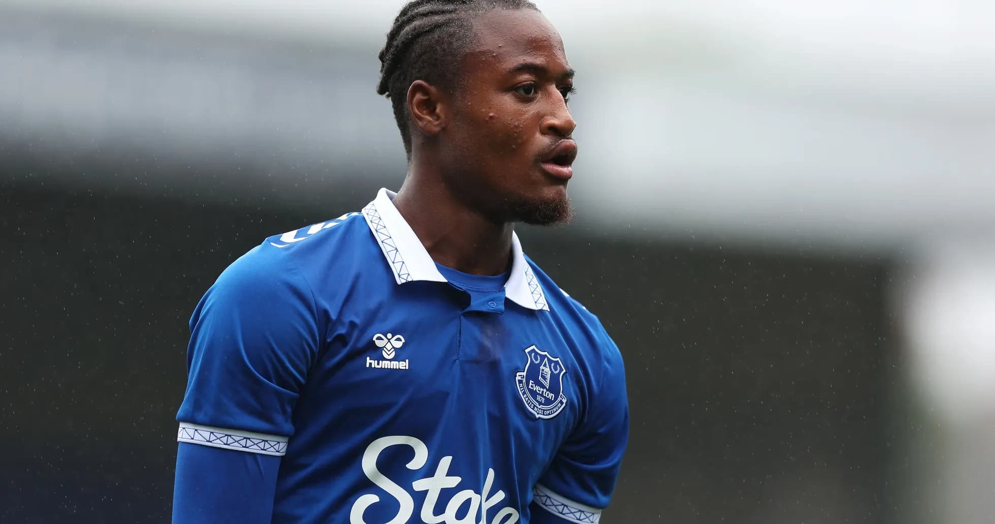 Jugador de Everton en acción durante un partido Jugador de Everton en acción durante un partido