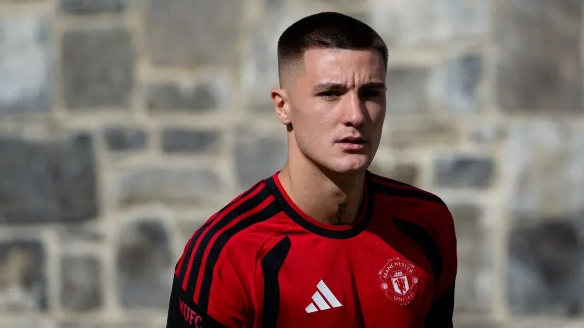 Jugador de Manchester United en sesión de entrenamiento Jugador de Manchester United en sesión de entrenamiento