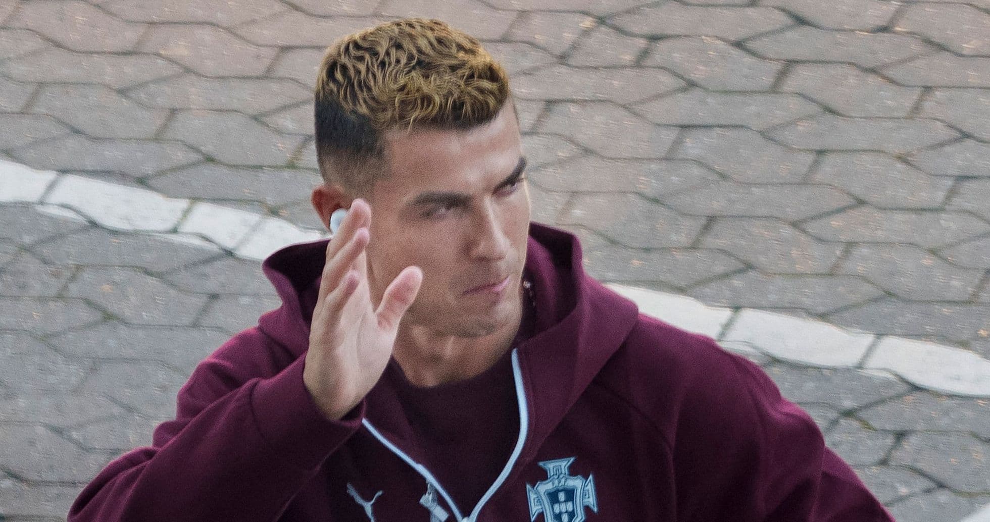 Cristiano Ronaldo acusa a Jorge Jesus de romper promesas y explica su salida de Portugal Cristiano Ronaldo acusa a Jorge Jesus de romper promesas y explica su salida de Portugal